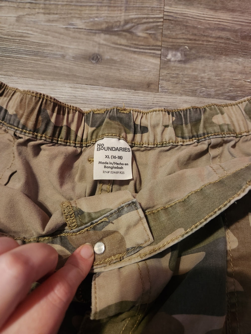 Womens Camo Cargo Pants - Green Camouflage - Picture 2 of 2
